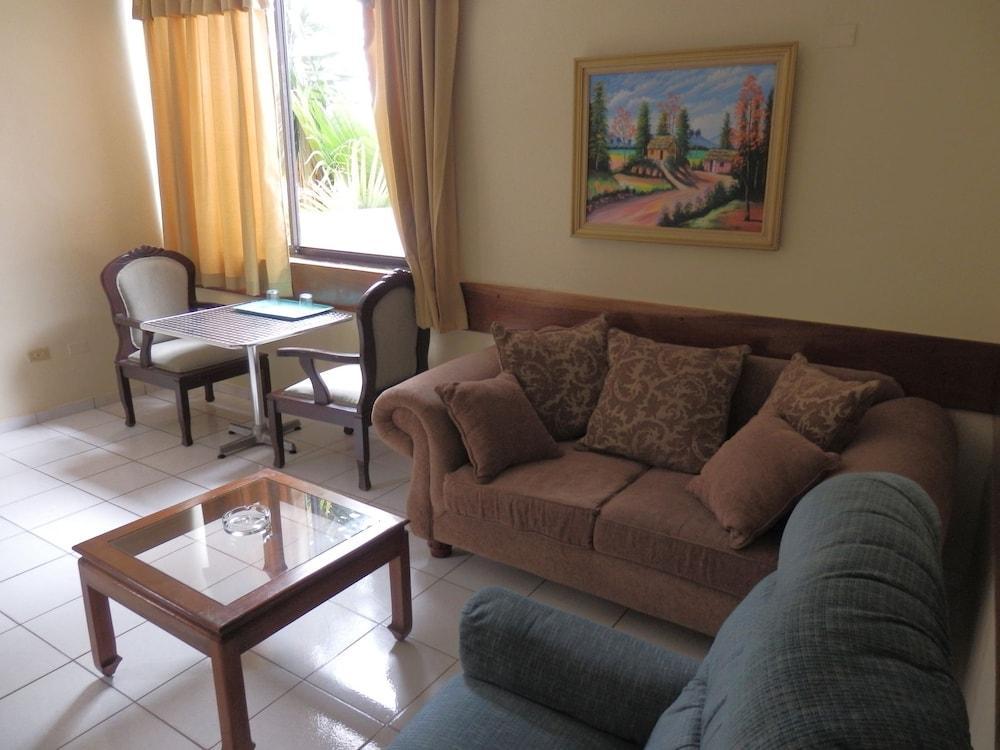 Hotel Garant & Suites Бока-Чика Экстерьер фото